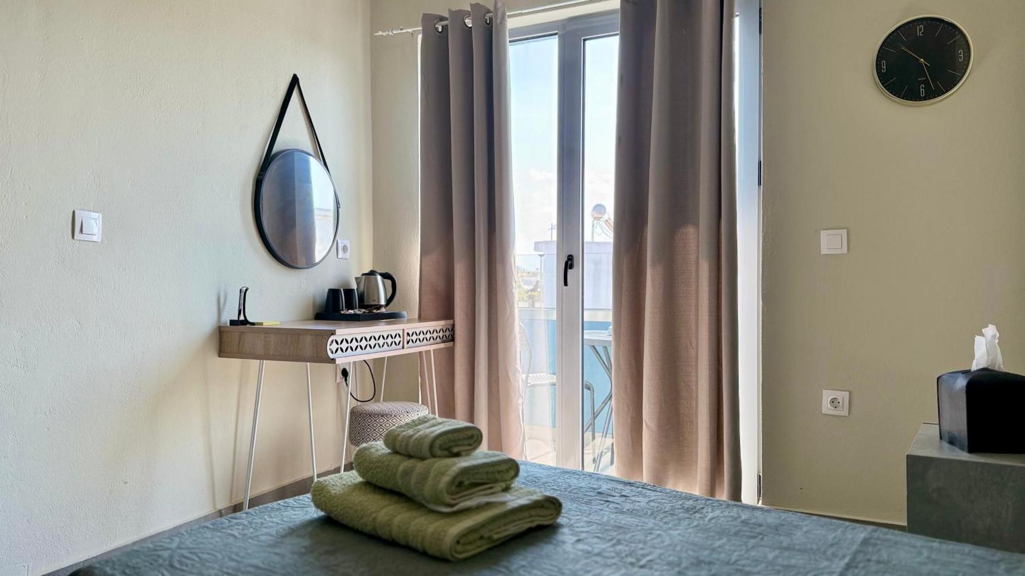 Sea Side Rooms Rhodes City Ngoại thất bức ảnh